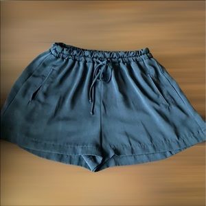 Lush Nordstrom Elastic Tie Waist Shorts Black